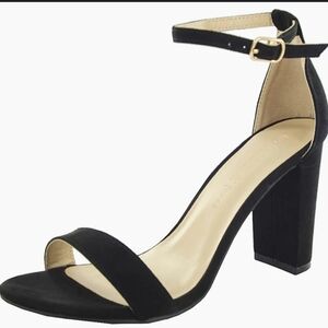 WILD DIVA MORRY BLACK CHUNKY HEEL SANDALS SIZE 7.5